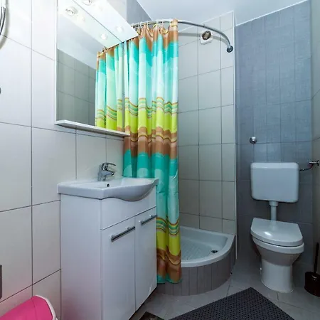 Vlado Apartment *