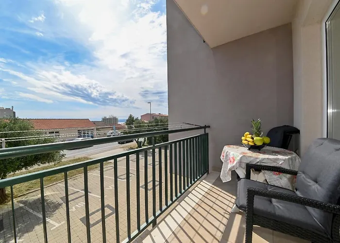 Vlado Appartement *