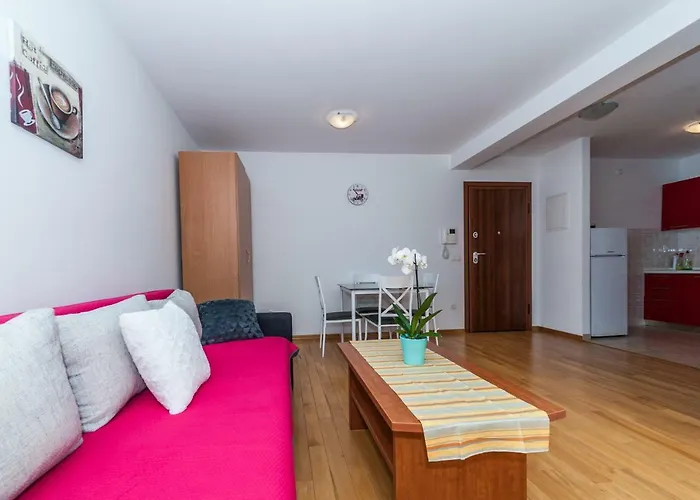 Vlado Apartament